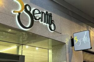 5 Sentits Est&egrave;tica