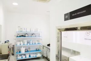 AB7 COSM&Eacute;TICA