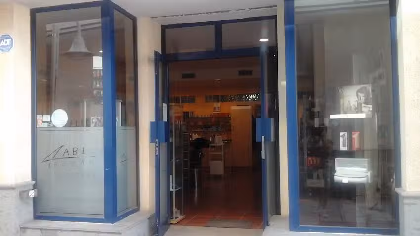 Abi Roman Peluqueros