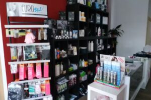 Academia De Peluquer&iacute;a Y Est&eacute;tica Remedios Rubiales