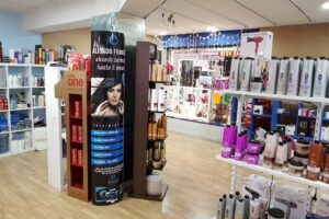 Academia de U&ntilde;as y Pesta&ntilde;as Probell Studio | Venta de Productos de Peluquer&iacute;a, U&ntilde;as y Est&eacute;tica en Alicante