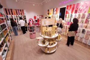 ADOPT PARFUMS FRAN&Ccedil;AIS