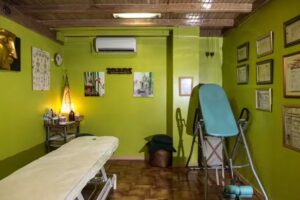 Ahimsa Masajes y Belleza