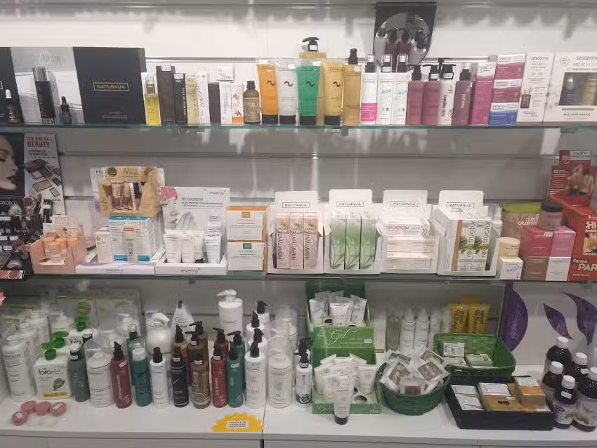 Aizul Bienestar Parafarmacia y Herbolario