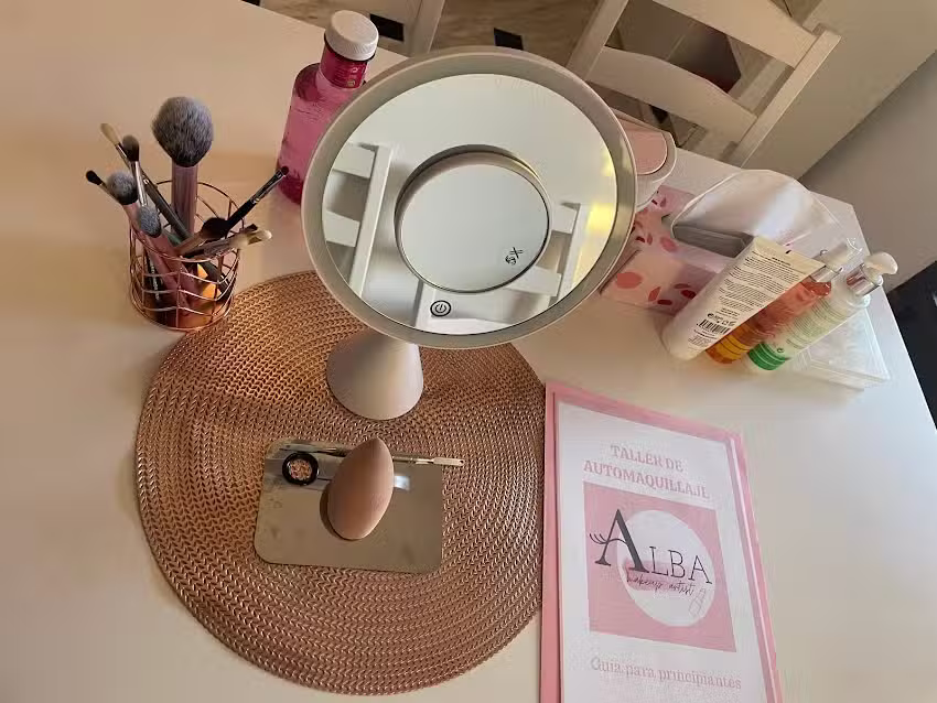 Alba Makeup Artist | Maquilladora Profesional