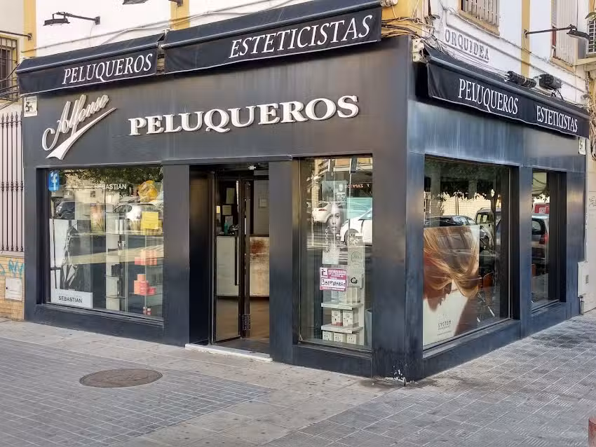 Alfonso Peluqueros