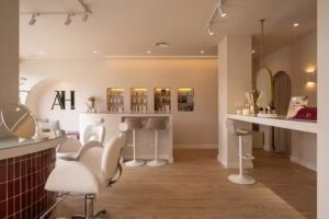 Alicia Herraiz Boutique de belleza (maquillaje/cursos/cejas)