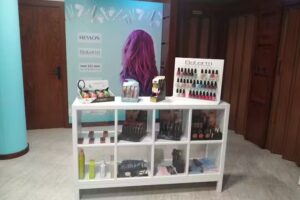 Aroa, Venta de productos de peluquer&iacute;a y est&eacute;tica.