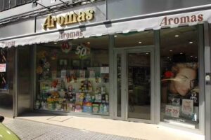 Aromas Perfumer&iacute;as