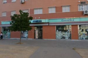 Aromas Perfumer&iacute;as &ndash; Pino Montano