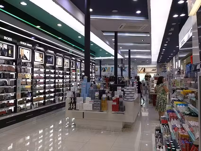 Aromas Perfumer&iacute;as &ndash; Sagasta