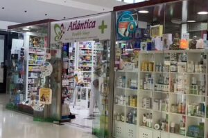Atl&aacute;ntica Health Shop. Parafharmacia Herbolario