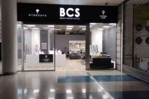 BCS Centro de Belleza &ndash; Peluquer&iacute;a y U&ntilde;as en centro comercial A&ntilde;aza