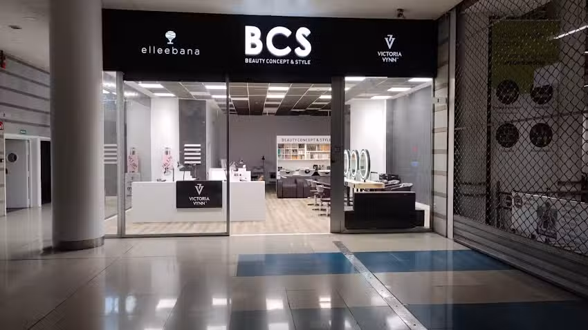 BCS Centro de Belleza &ndash; Peluquer&iacute;a y U&ntilde;as en centro comercial A&ntilde;aza