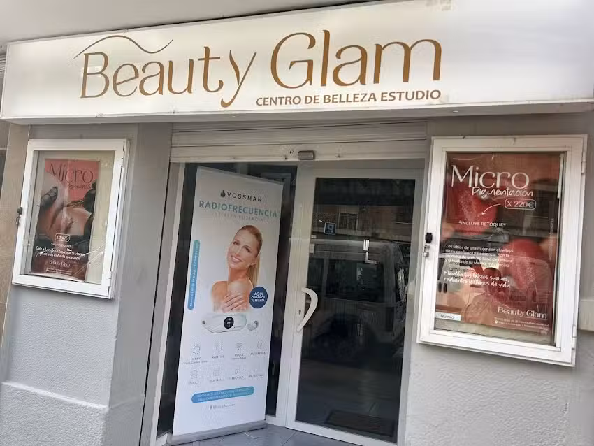 Beauty Glam, Manises