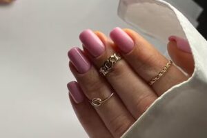 Beauty Nails by Cristina Zaberca