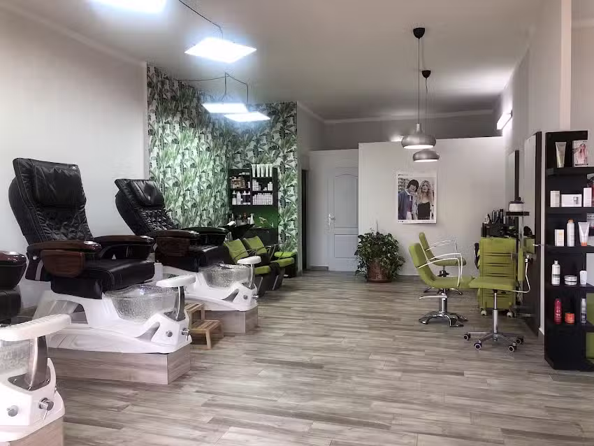 Beauty Salon Sakura Cala Egos (HORARIO INVIERNO CON CITA PREVIA)