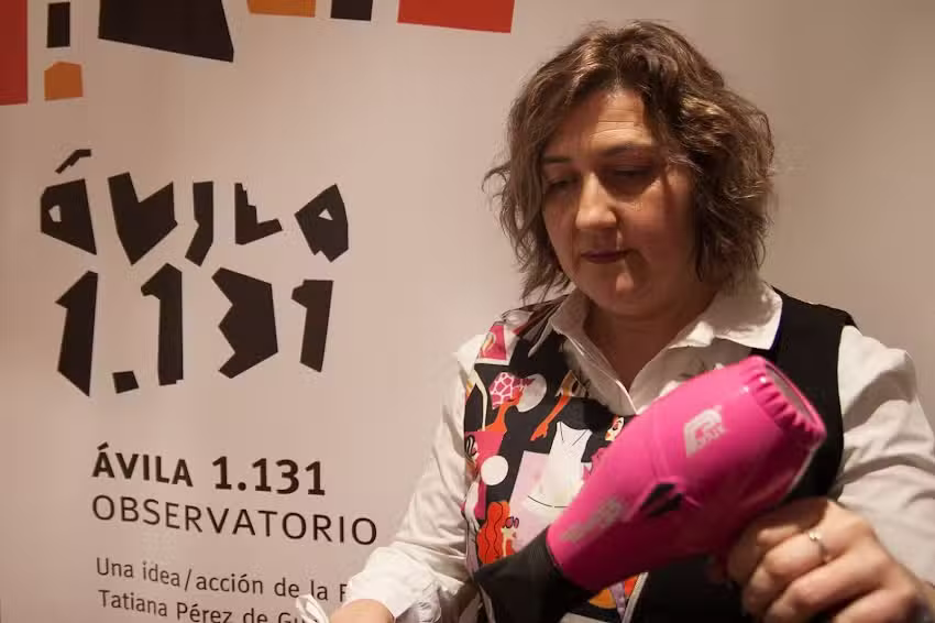 Beautyfeel: Peluquer&iacute;a, Manicura y Pedicura a domicilio (Marina)