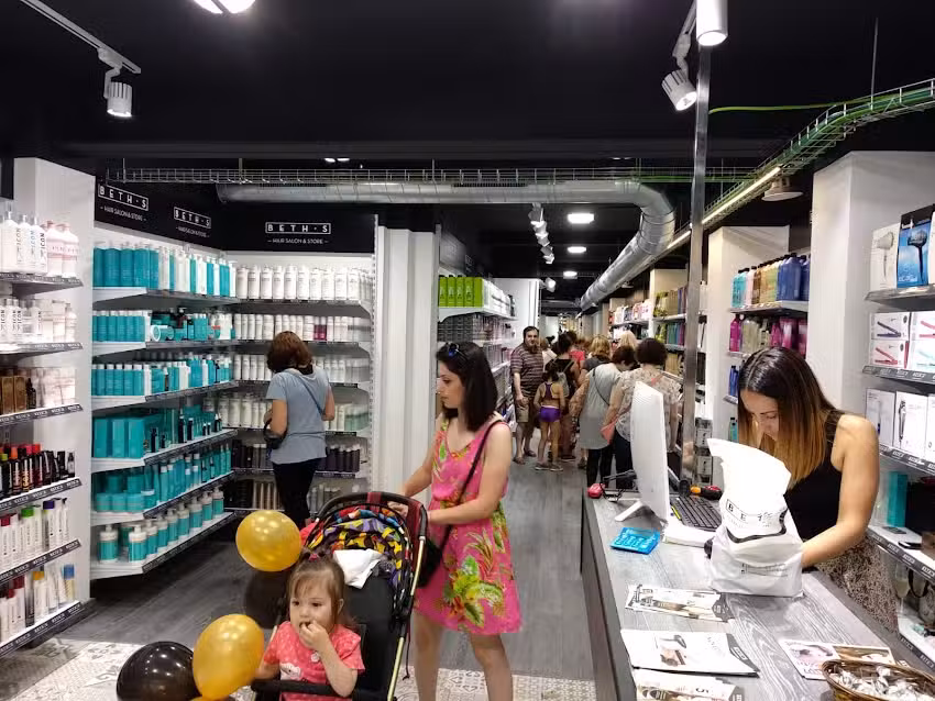 BETH&rsquo;S HAIR &middot; Fabra i Puig