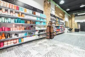 BETH&rsquo;S HAIR &middot; Sagrada Familia / Av. Gaud&iacute;