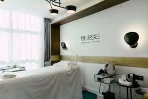 Bless · Skincare Studio