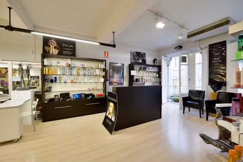 Cachaldora Seoane Peluqueros&lrm;