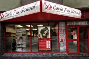 Carla Piu School Academia de peluquer&iacute;a y est&eacute;tica