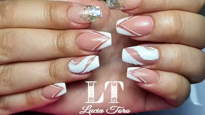 Centro de Belleza Luc&iacute;a Toro