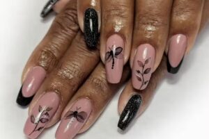 Centro de est&eacute;tica avanzada y u&ntilde;as Regina Trigueros