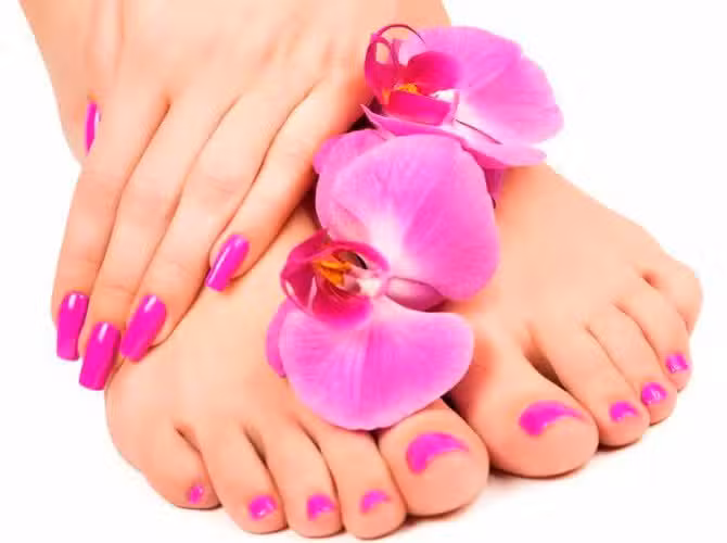 CENTRO DE ESTETICA + BELLEZA