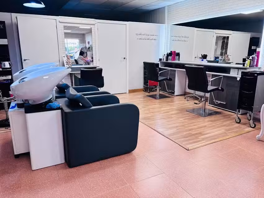 Centro de Peluqueria y Estetica Ana Bellas