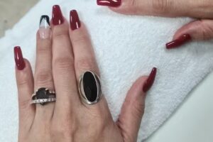 Centro de u&ntilde;as, est&eacute;tica & peluquer&iacute;a Zeila