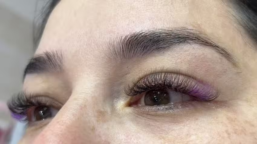 Centro Est&eacute;tico Connie Duque | Pesta&ntilde;as, Cejas, Tratamientos Faciales y Corporales en Guadalajara