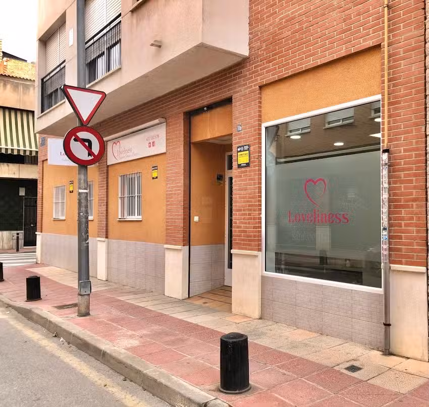 Centro Loveliness Salud y Belleza