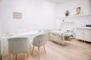 Centro Medico Est&eacute;tico De La Rosa Santa Rosal&iacute;a Maqueda. 29591