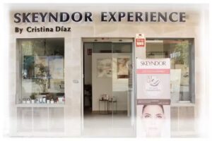 Centro Skeyndor by Cristina D&iacute;az &ndash; Huelva