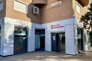 Cl&iacute;nica Dental Salmer&oacute;n