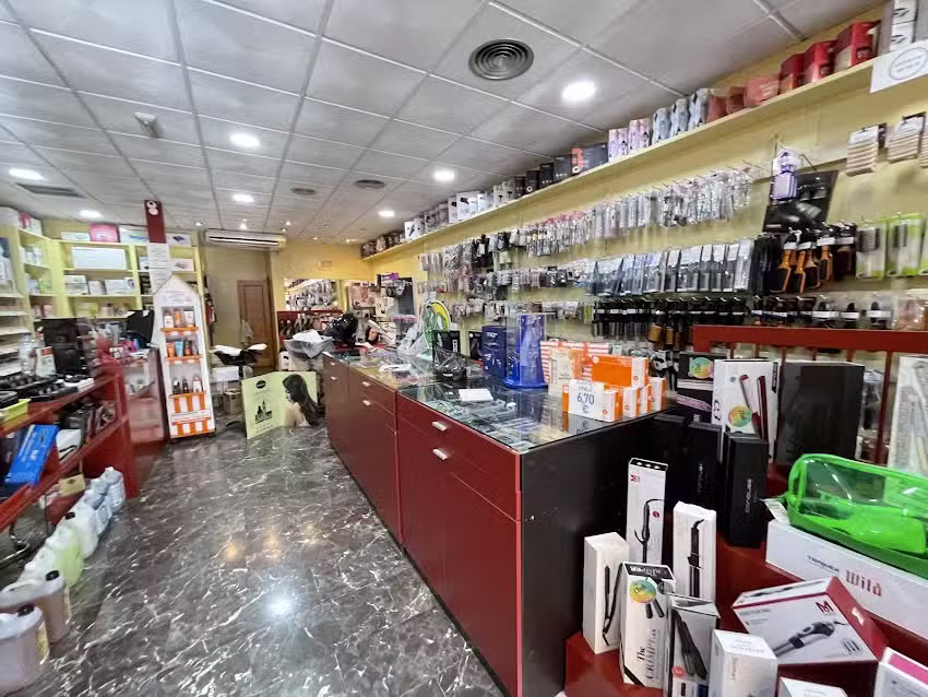 Comercial Cuevas, Productos de peluqueria, belleza y barberia.