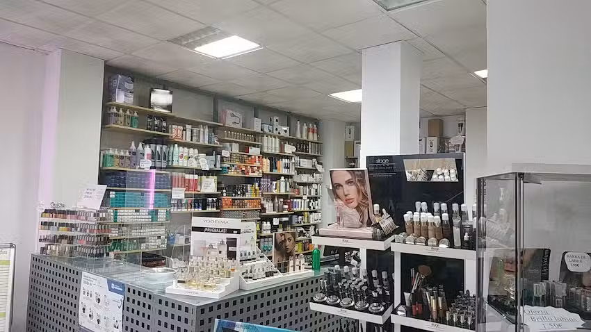 Comercial Vicky Sal&oacute;n De Belleza