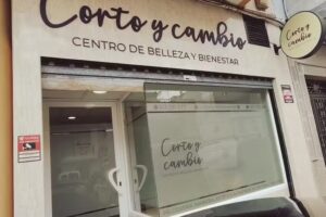 Corto y cambio &ndash; Head Spa. Centro de belleza y bienestar