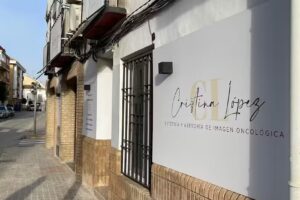 CRISTINA L&Oacute;PEZ -EST&Eacute;TICA Y ASESORIA DE IMAGEN ONCOL&Oacute;GICA