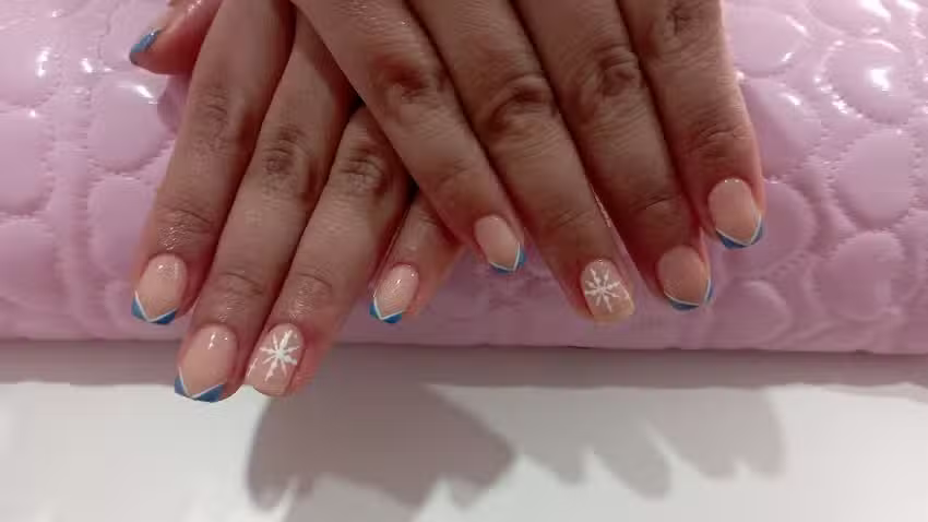 Damad beauty (Est&eacute;tica y u&ntilde;as)