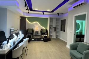 Damn Beauty Studio By Carol