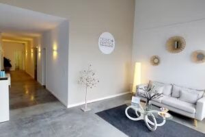 Dermo+Est&eacute;tica G&iacute;nes