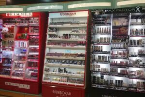 Dia&rsquo;or Deportes y Zapater&iacute;a