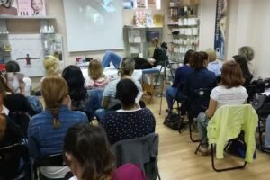 Dicosmeprof | Distribuci&oacute;n de cosm&eacute;tica y aparatolog&iacute;a profesional