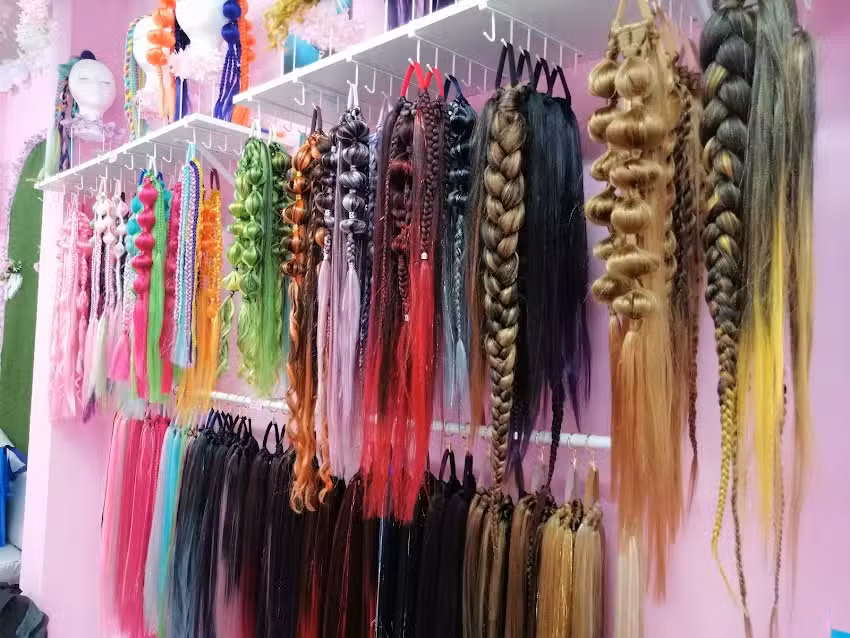 Dnailstudio &ndash; U&ntilde;as y Trenzas en Malgrat de Mar