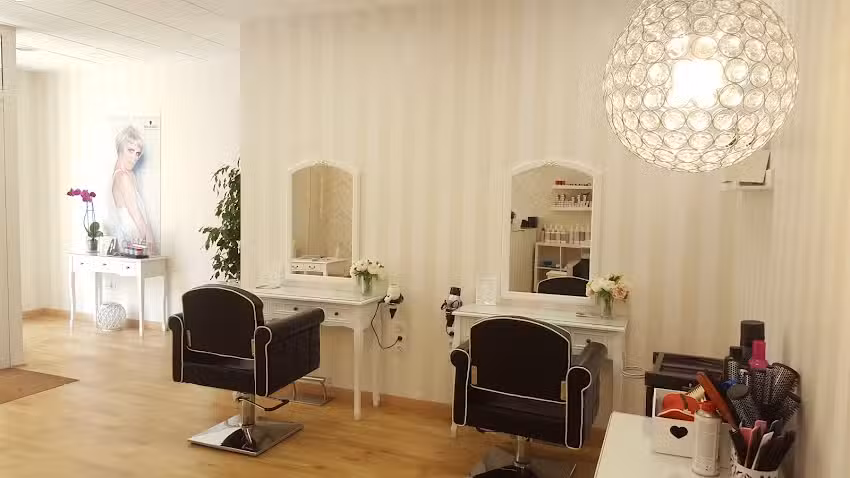 Dolce Vita Salon de Belleza* Peluquer&iacute;a y est&eacute;tica