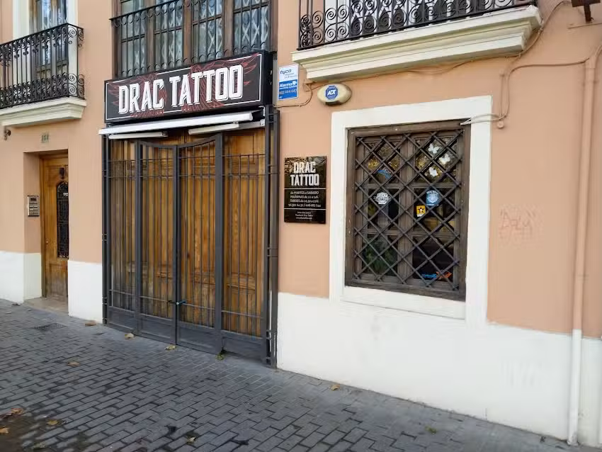 Drac Tattoo & Piercing Valencia