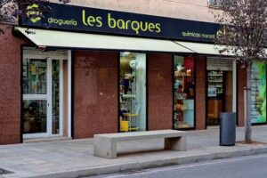 Droguer&iacute;a Les Barques